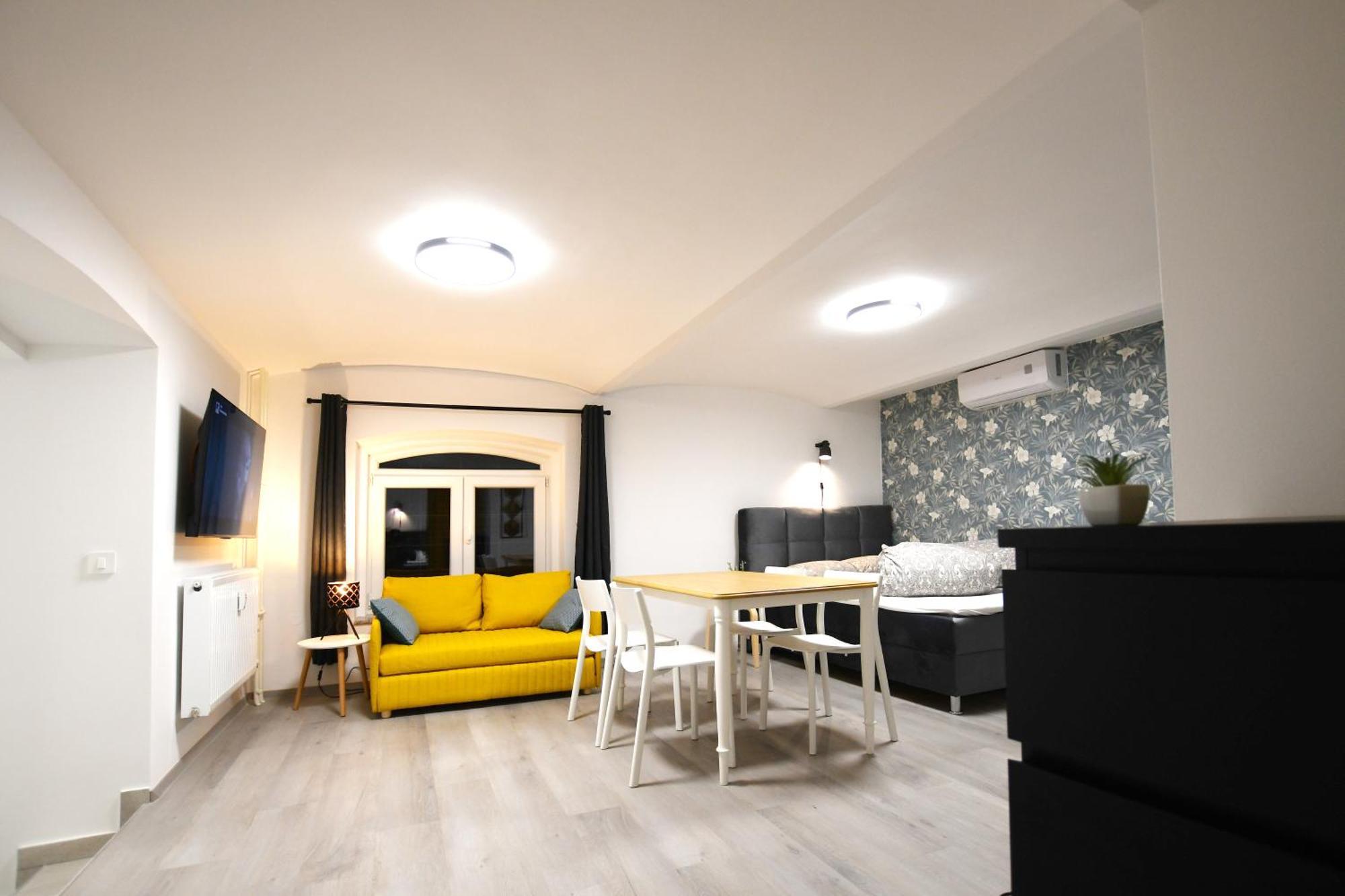 The Maze Apartment Ljubljana Luaran gambar